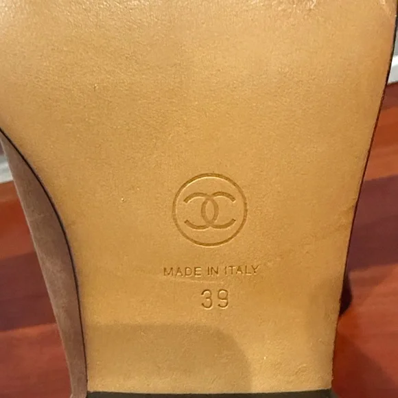 Brown Leather Women's Boots - Picture 5 of 5